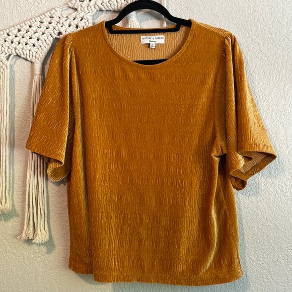 Madewell Velvet Flutter Sleeve Top - Picture 2 of 5